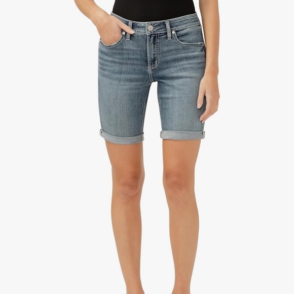 Silver Elyse Bermuda Shorts Size 28 - Picture 1 of 15